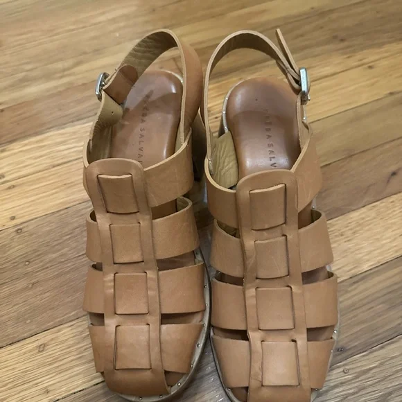 Freda Salvador Tan fisherman Sandals with Chunky Block Heel - Picture 2 of 7